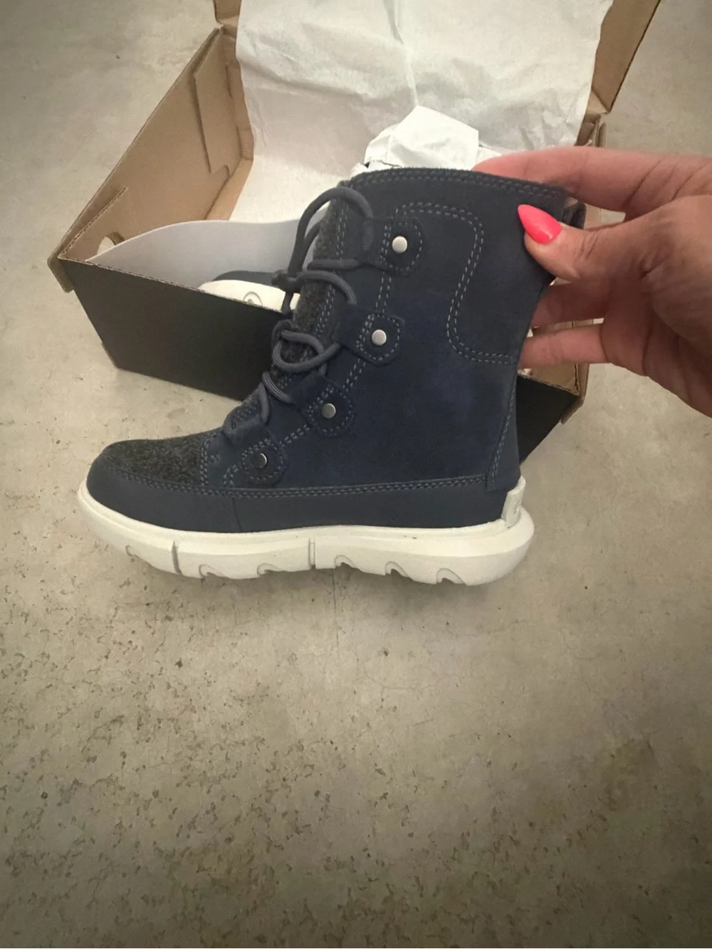 Sorel Navy and Gray Kids Lace-Up Winter Boots - Brand new never worn